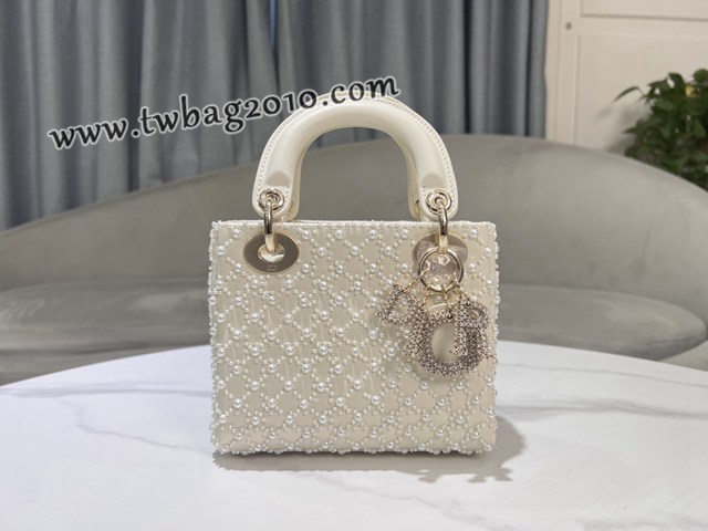 Dior专柜新款Lady女包迪奥高仿原单Lady三格刺绣半颗珍珠手提肩背女包 djfk1263